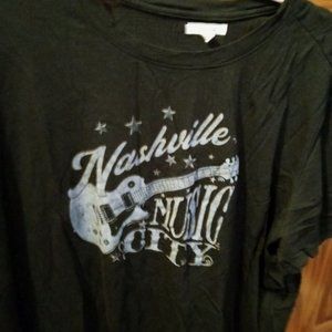 Maurices graphic t-shirt size 2X